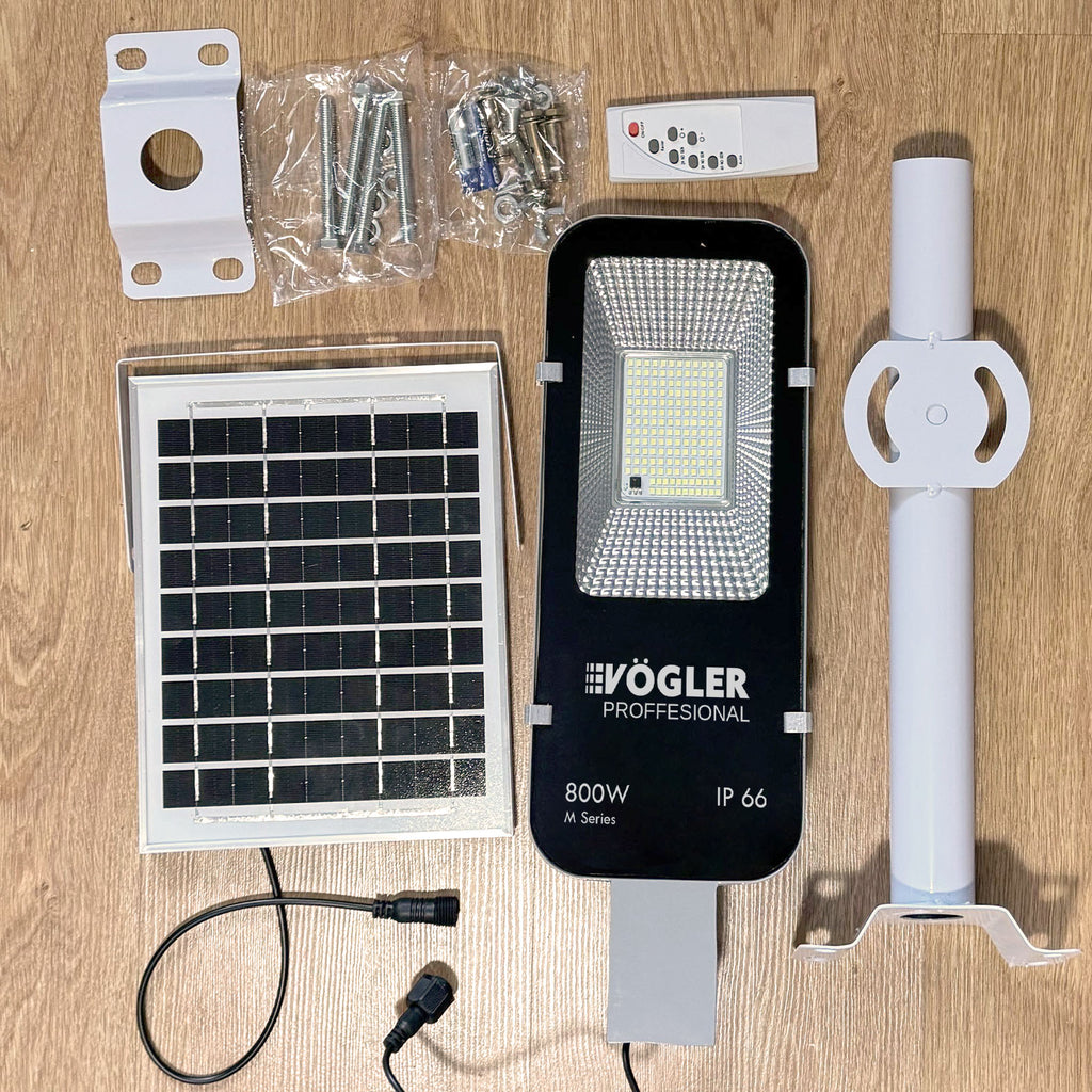 Výkonná solárna lampa, súmrakový senzor, diaľkové ovládanie, Vögler Professional 800W